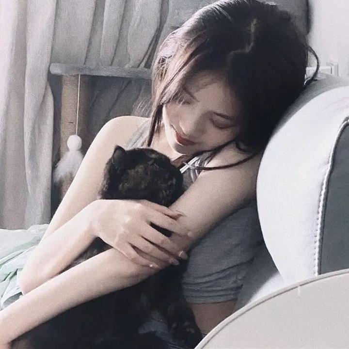 克罗索巨兽